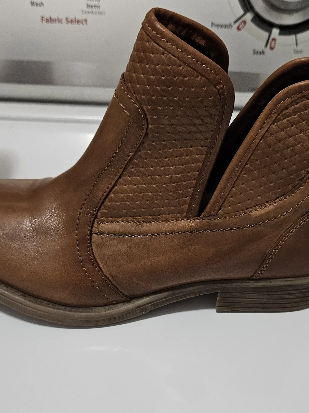 Roan Womens Brown Leather Cutout Ankle Boots Size 7
